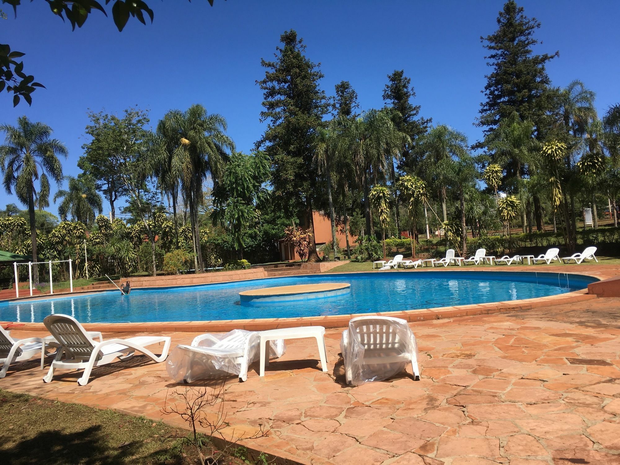 Tangoinn Club Iguazu Party Luxury Hostel Puerto Iguazu Exterior photo