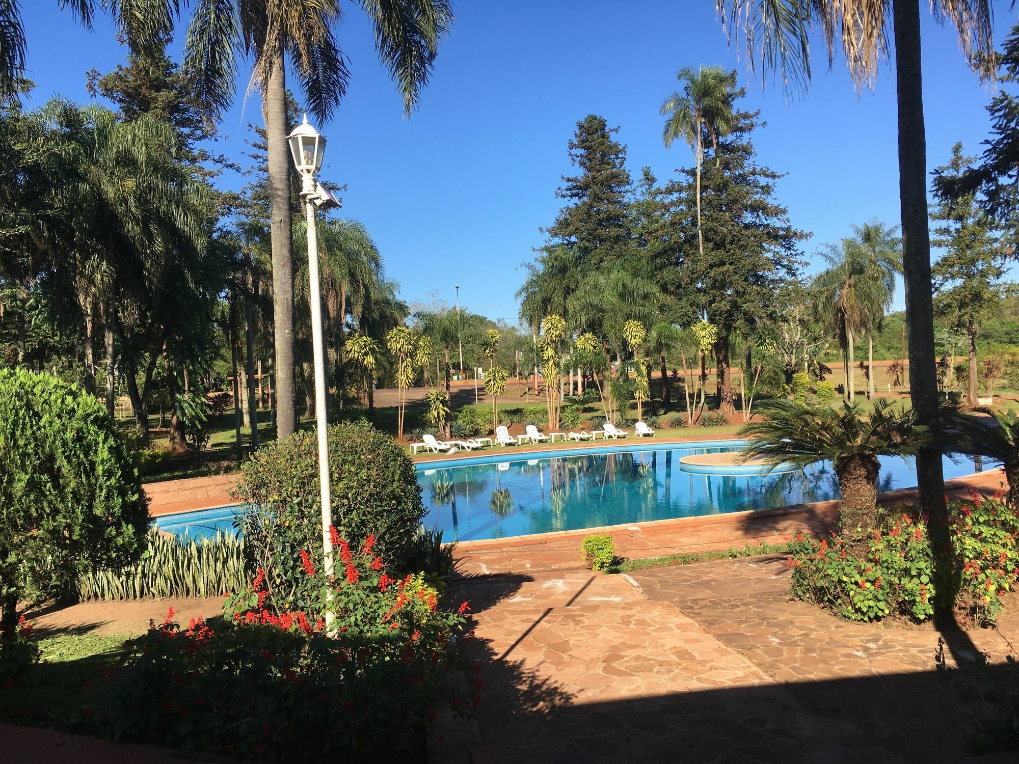 Tangoinn Club Iguazu Party Luxury Hostel Puerto Iguazu Exterior photo