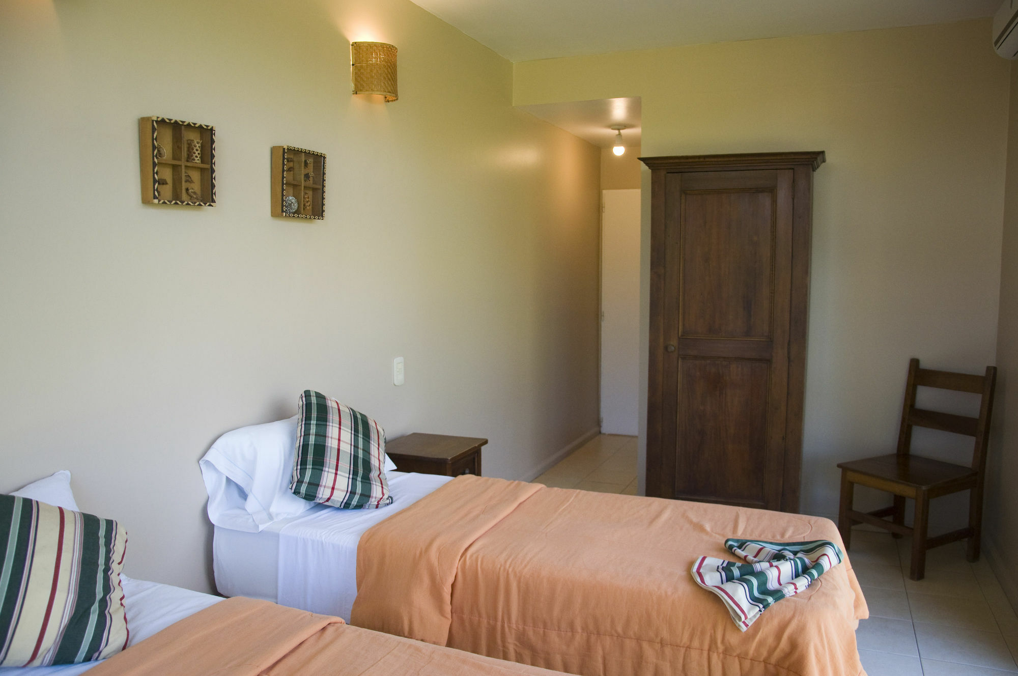 Tangoinn Club Iguazu Party Luxury Hostel Puerto Iguazu Exterior photo