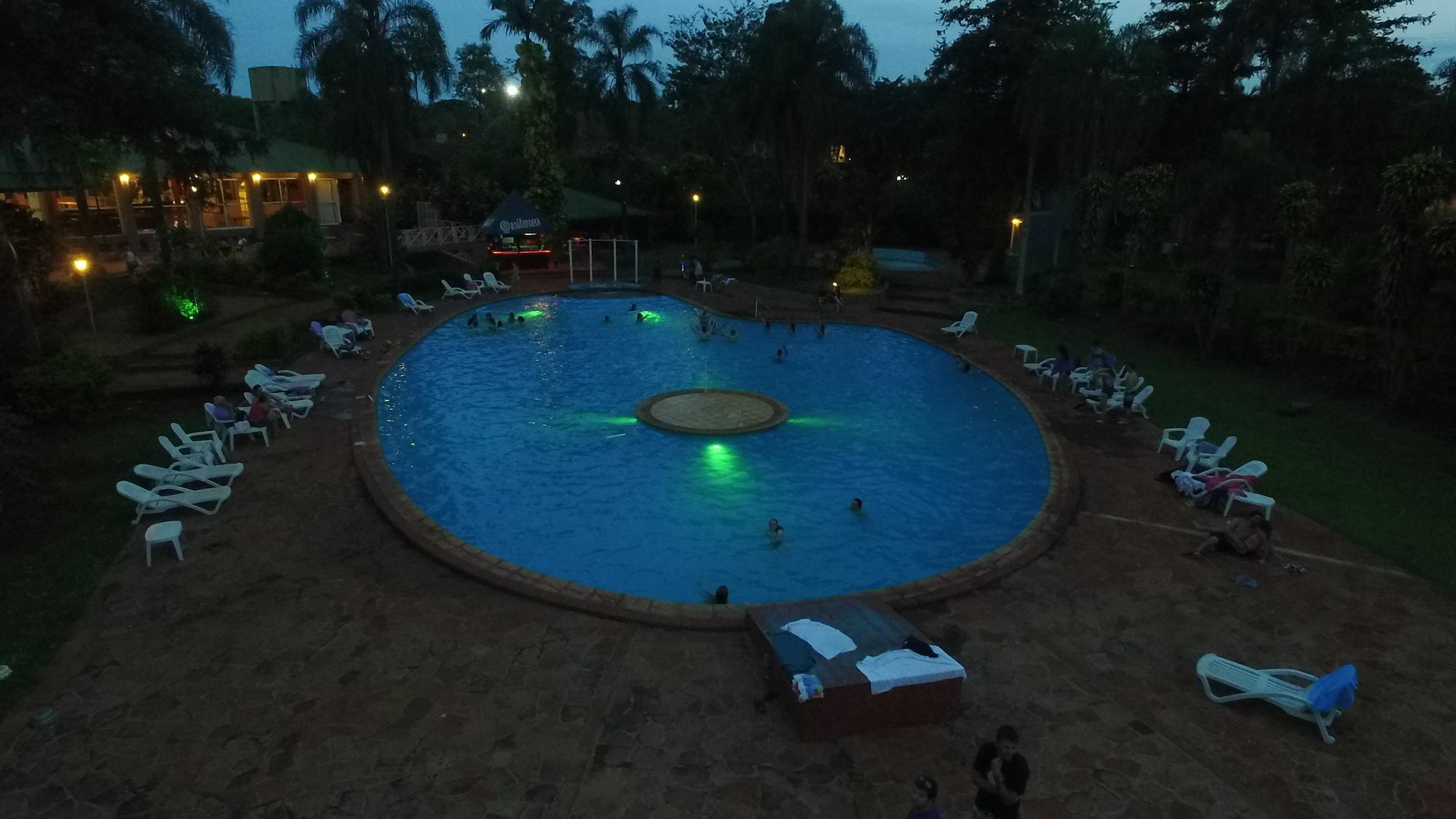 Tangoinn Club Iguazu Party Luxury Hostel Puerto Iguazu Exterior photo